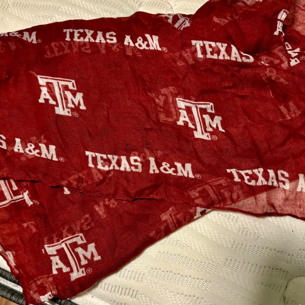 Texas A&M Scarf - Picture 3 of 3